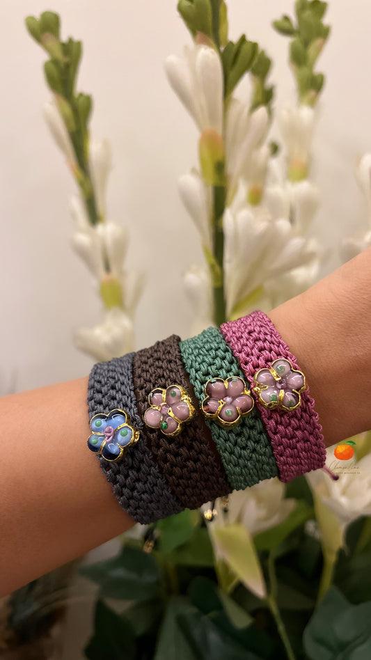 Flower bracelet