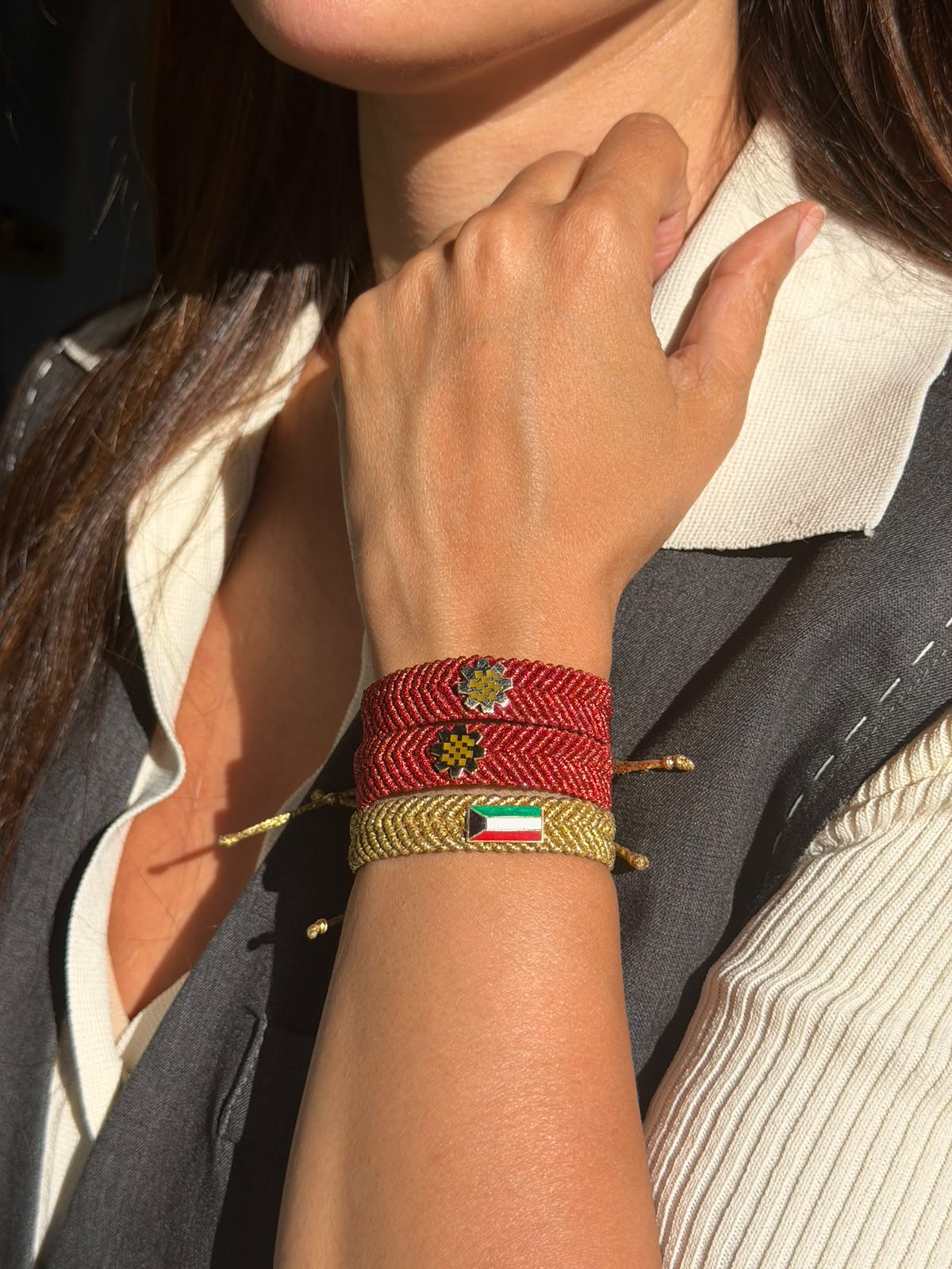 Arfaj Flower - Red