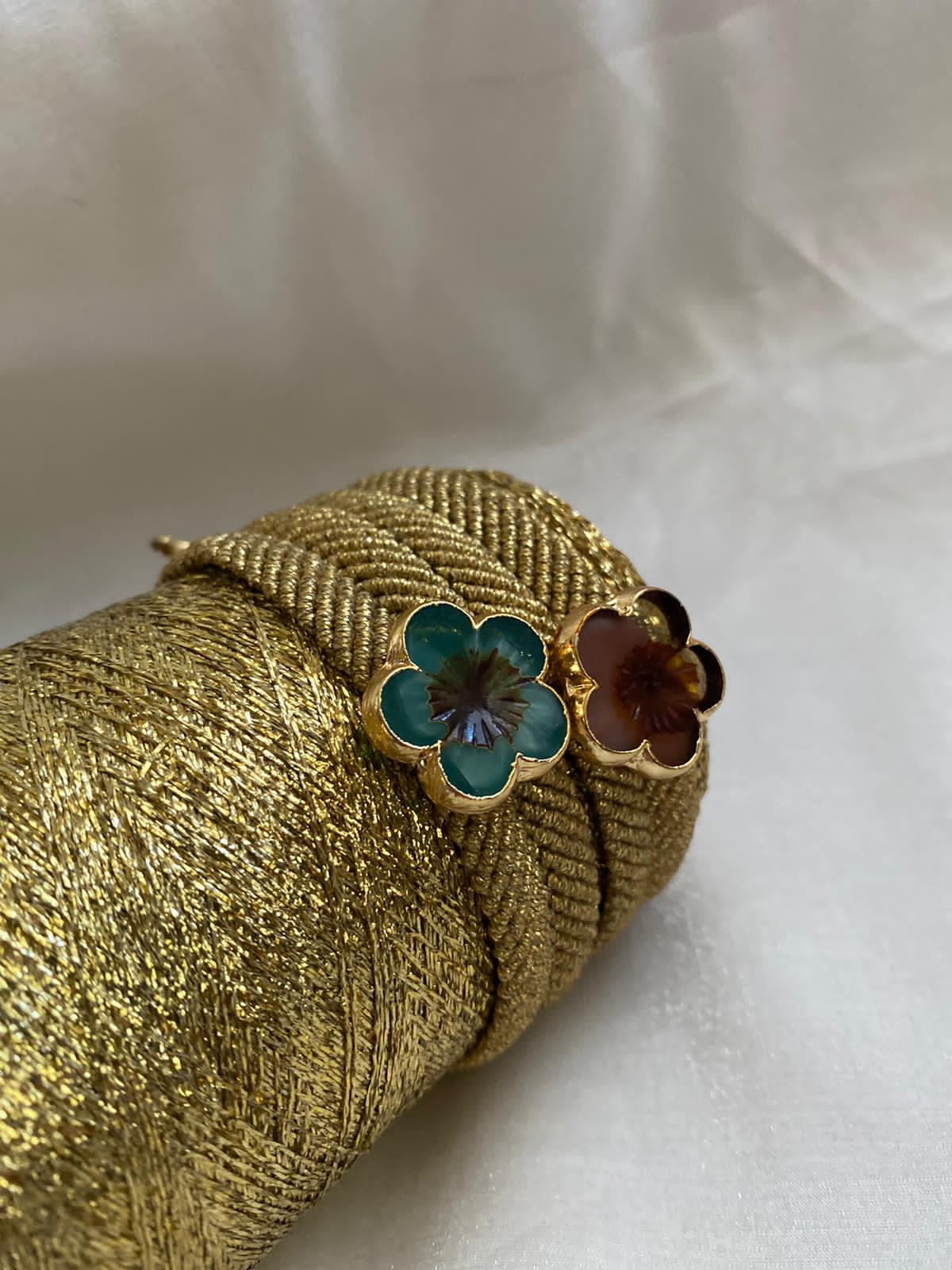 flower bracelet