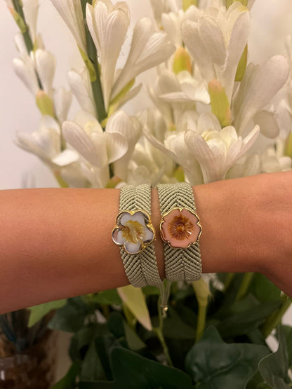 Biggest Flower Bracelet